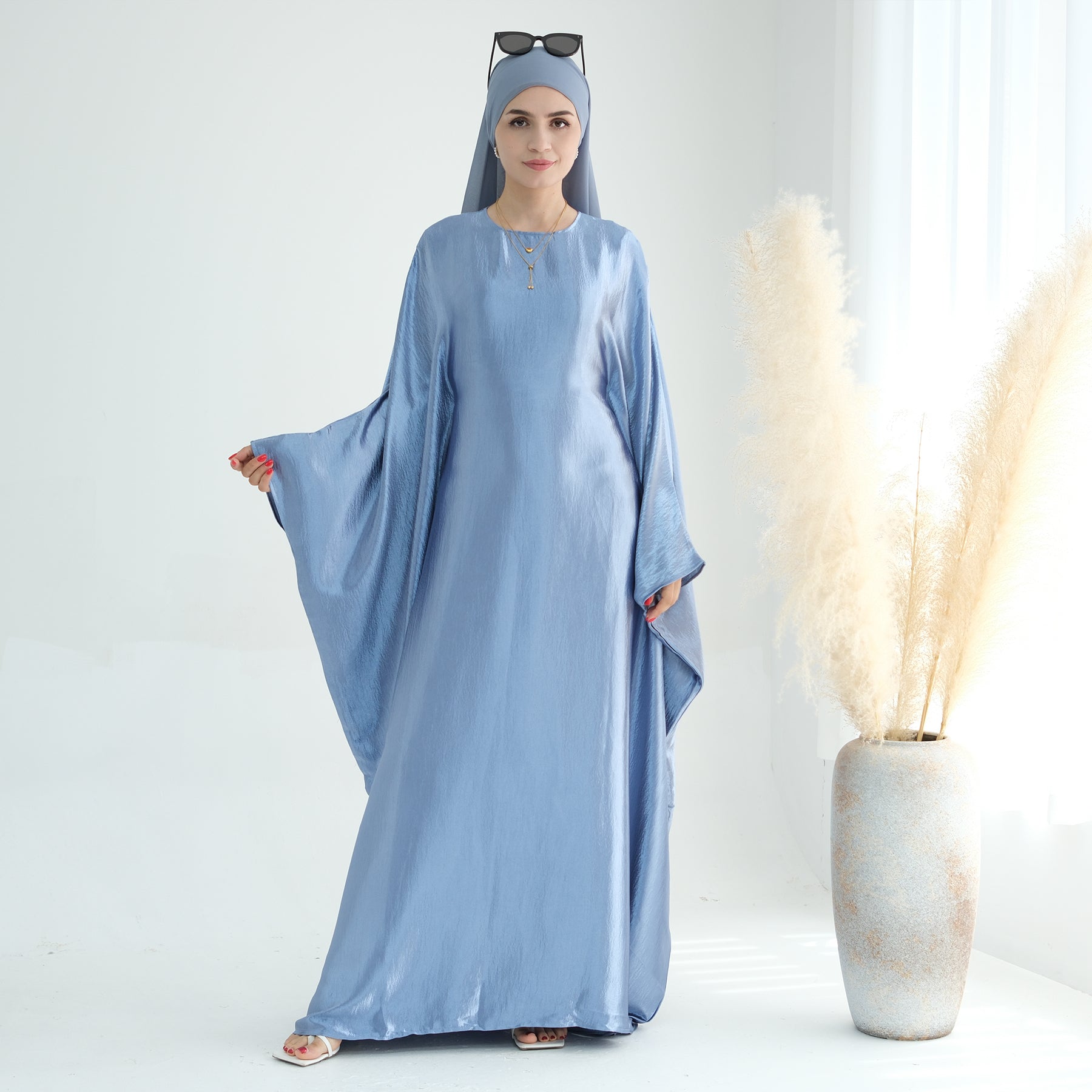 Batwing Butterfly Sleeve in Abaya Dress | Eolante Clothing 