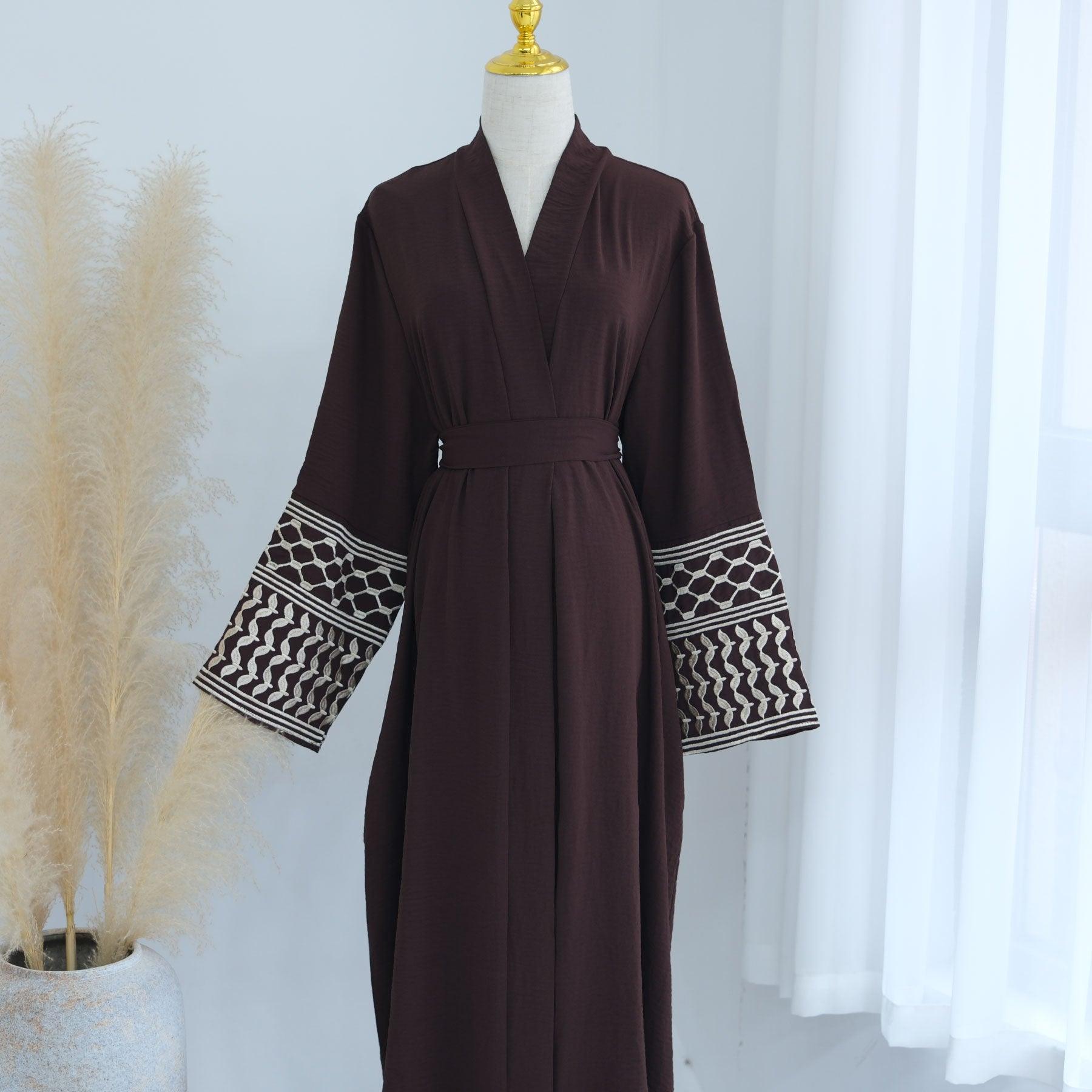 Brown Insha Keffiyeh Abaya & Belt | Eolante Clothing 