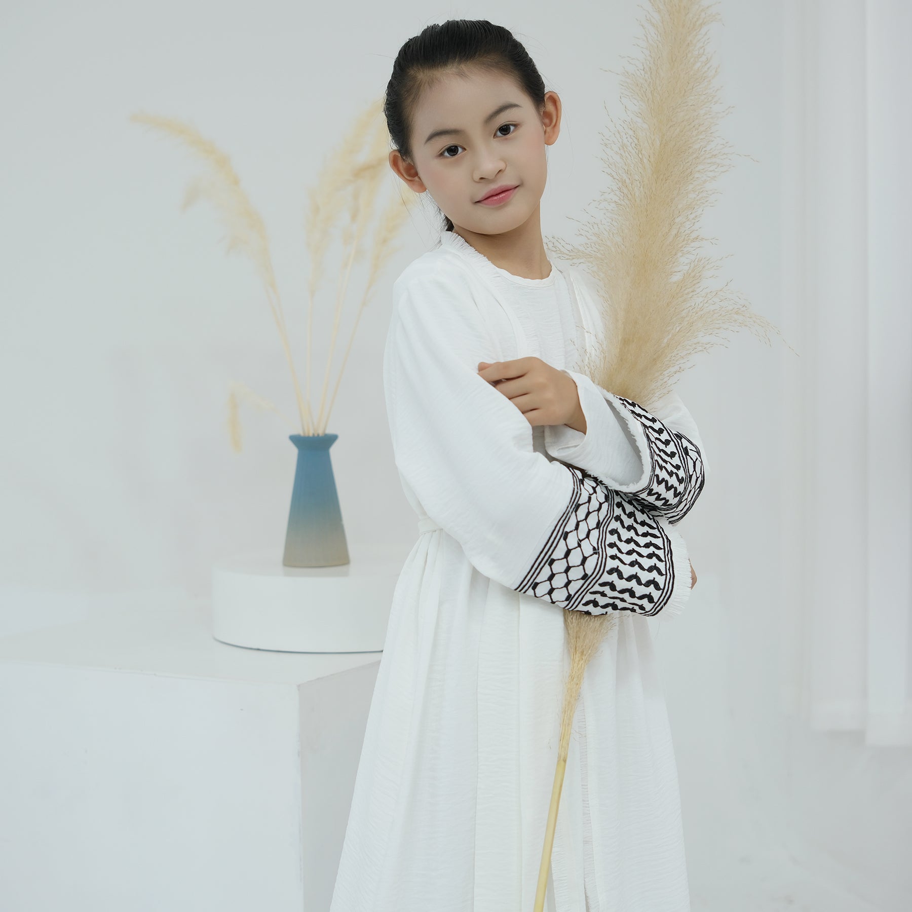 Kids Open Abaya Dress with Peace Dove Embroidery Pattern Sleeves - Eolante Clothing