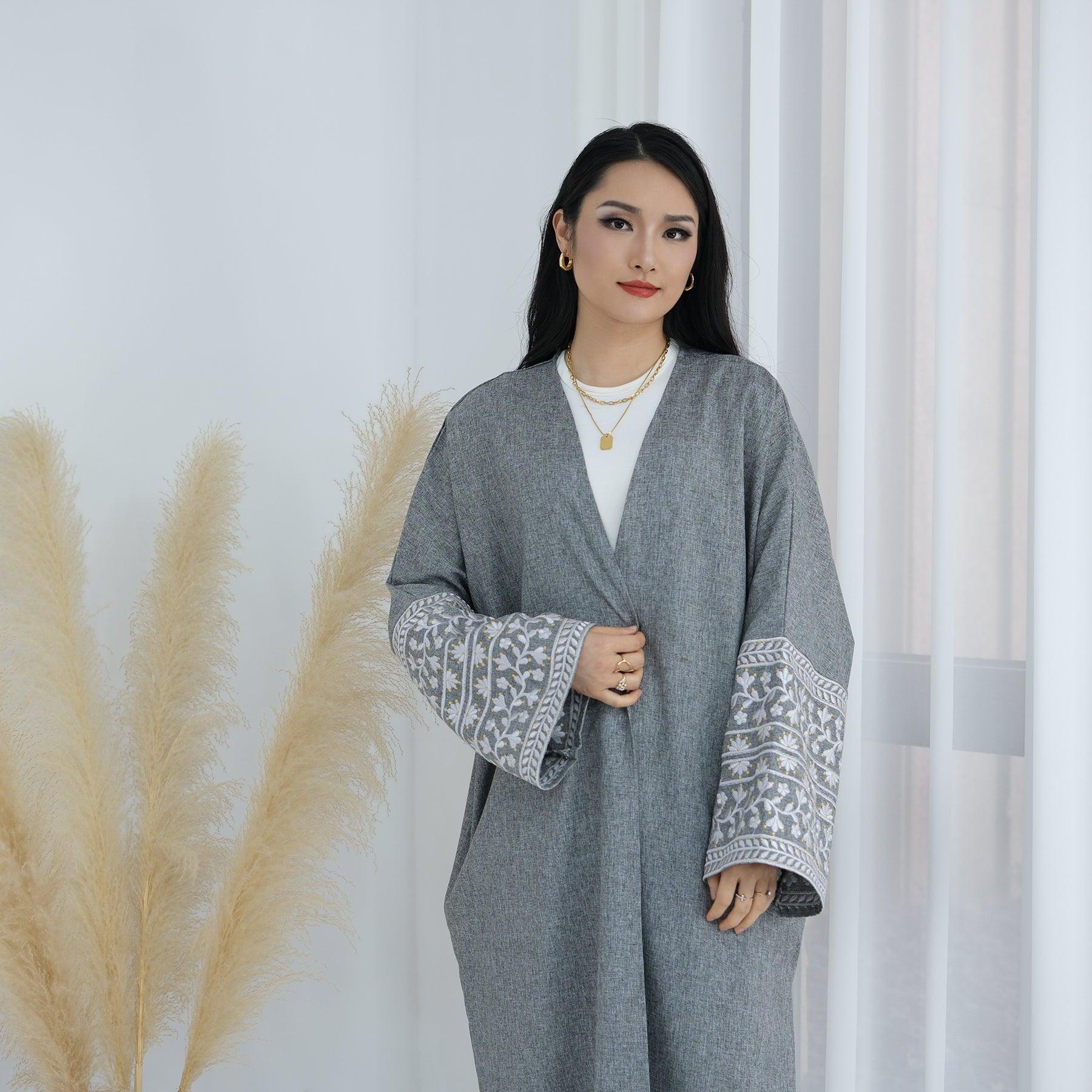 Slate Gray Floral Open Abaya | Eolante Clothing