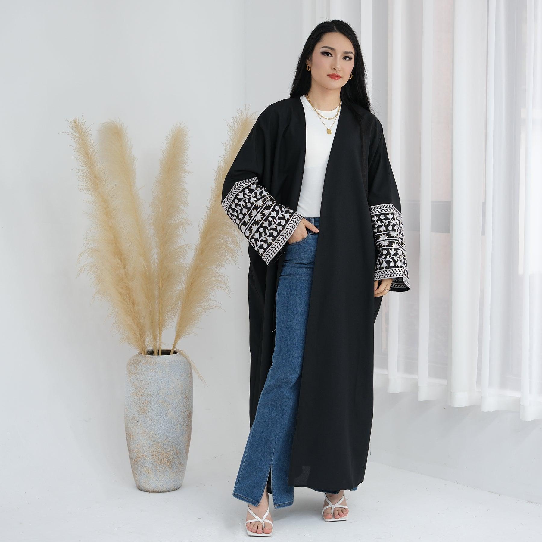 Black Floral Open Abaya | Eolante Clothing