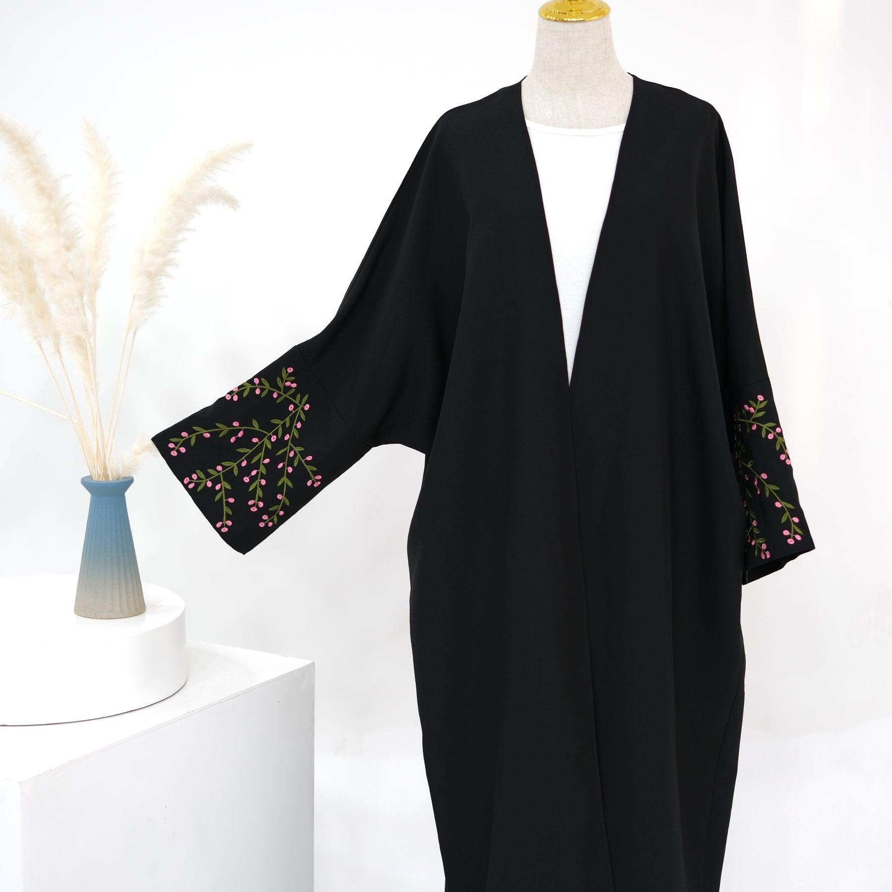 Floral Embroidered Abaya in Black | Eolante Clothing 