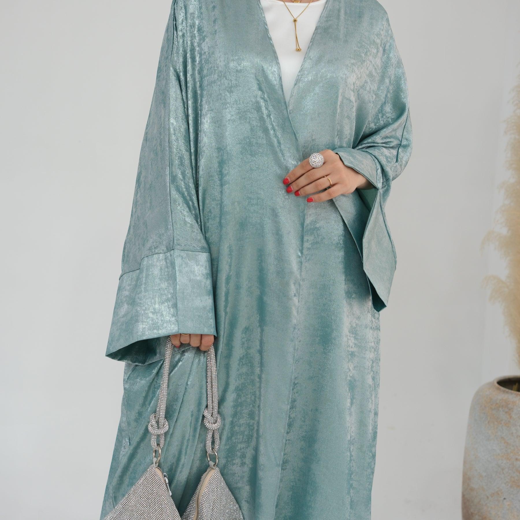 Green Shiny Batwing Sleeve Abaya | Eolante Clothing 