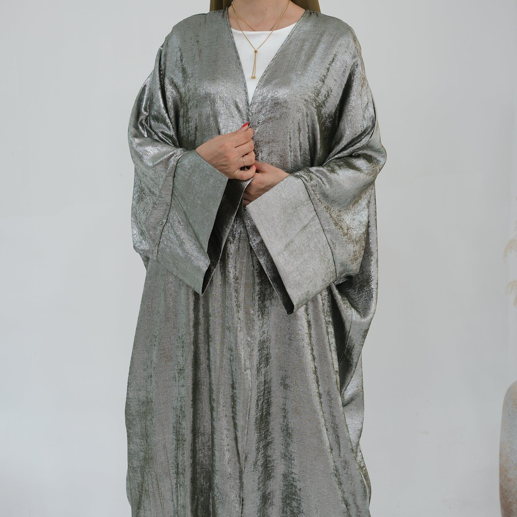 Shiny Batwing Abaya in Army Green | Eolante Clothing 