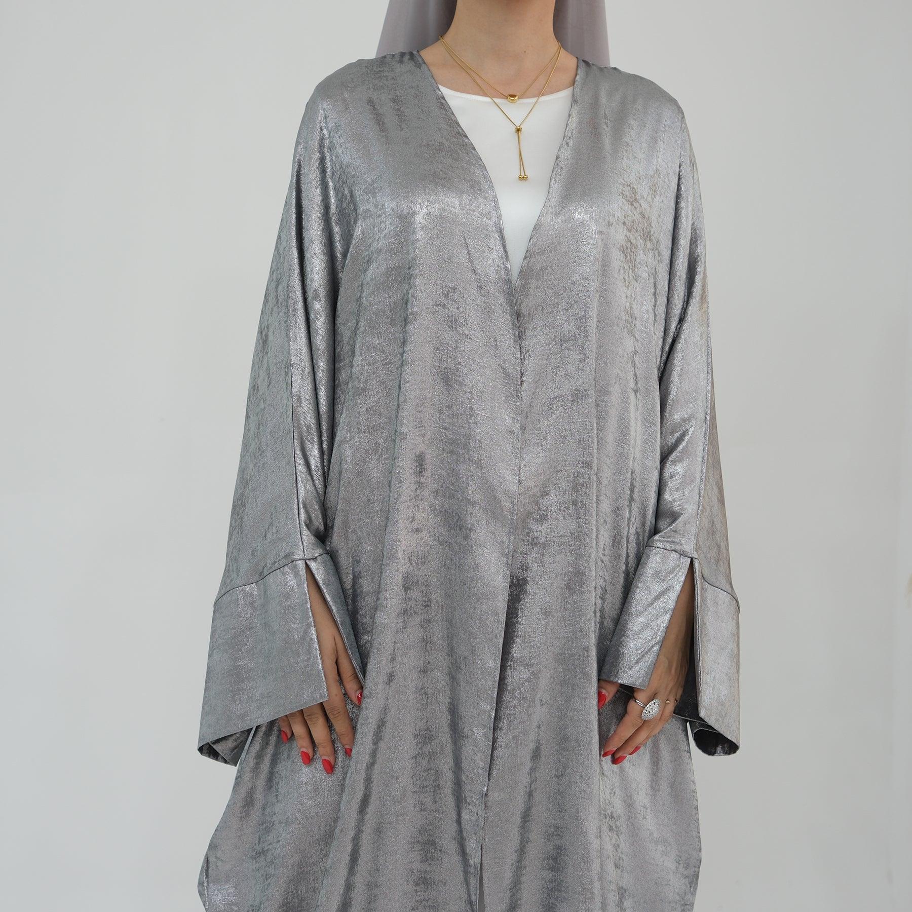 Open Abaya with Batwing Sleeve in Dark Gray | Eolante Clothing 