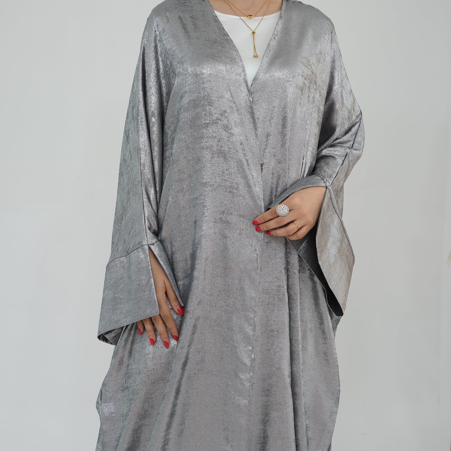 Dark Gray Shiny Batwing Abaya | Eolante Clothing 