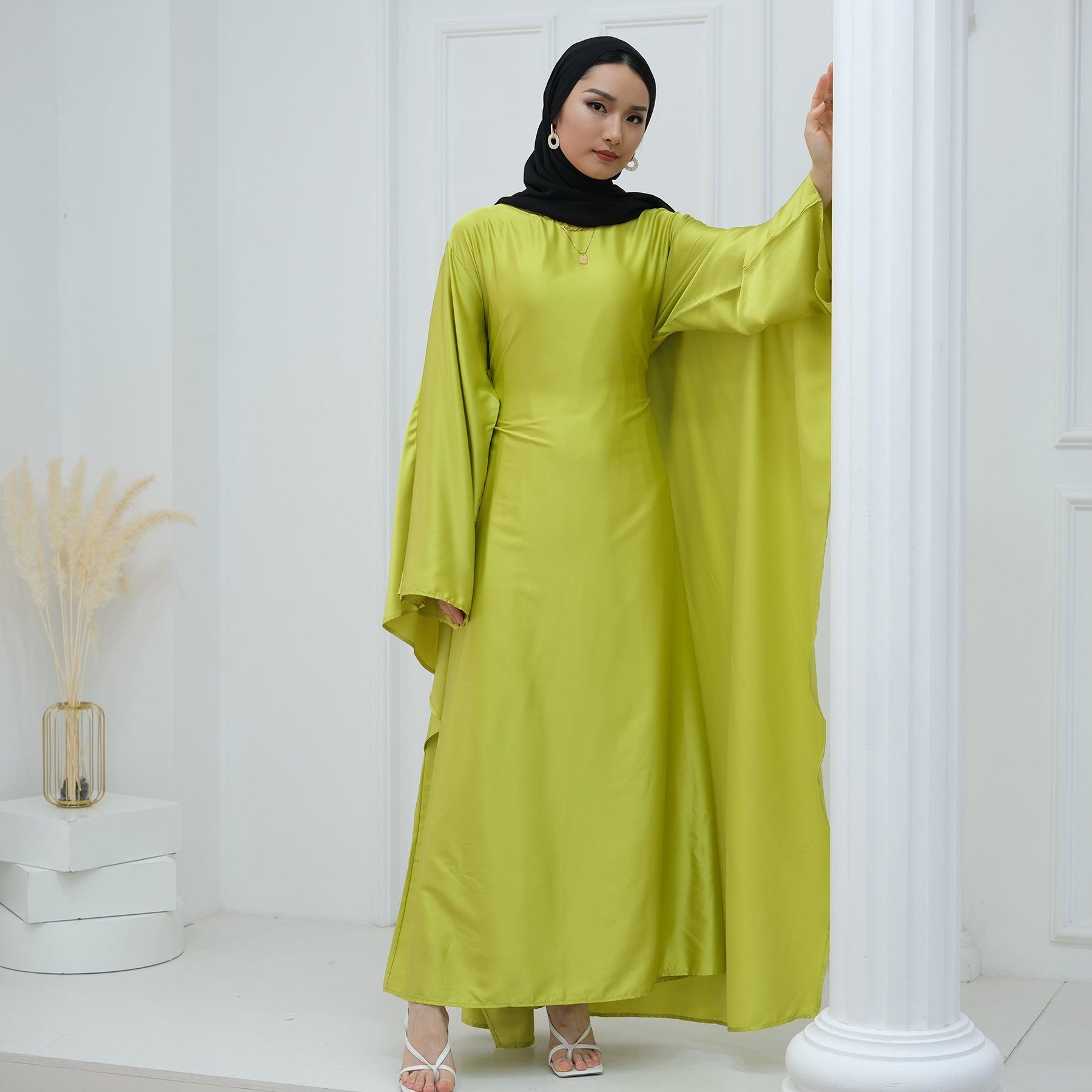 Batwing Abaya in Satin | Eolante Clothing 