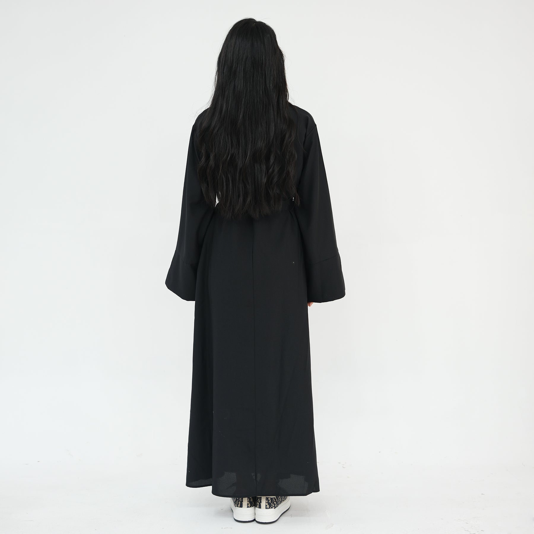 Maxi Abaya in Linen Black | Eolante Clothing 