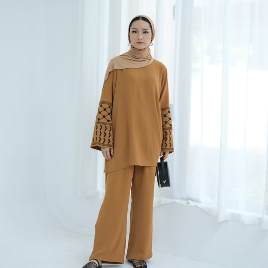 2-Piece Dubai Keffiyeh Pattern Inspired Pants Abaya Set